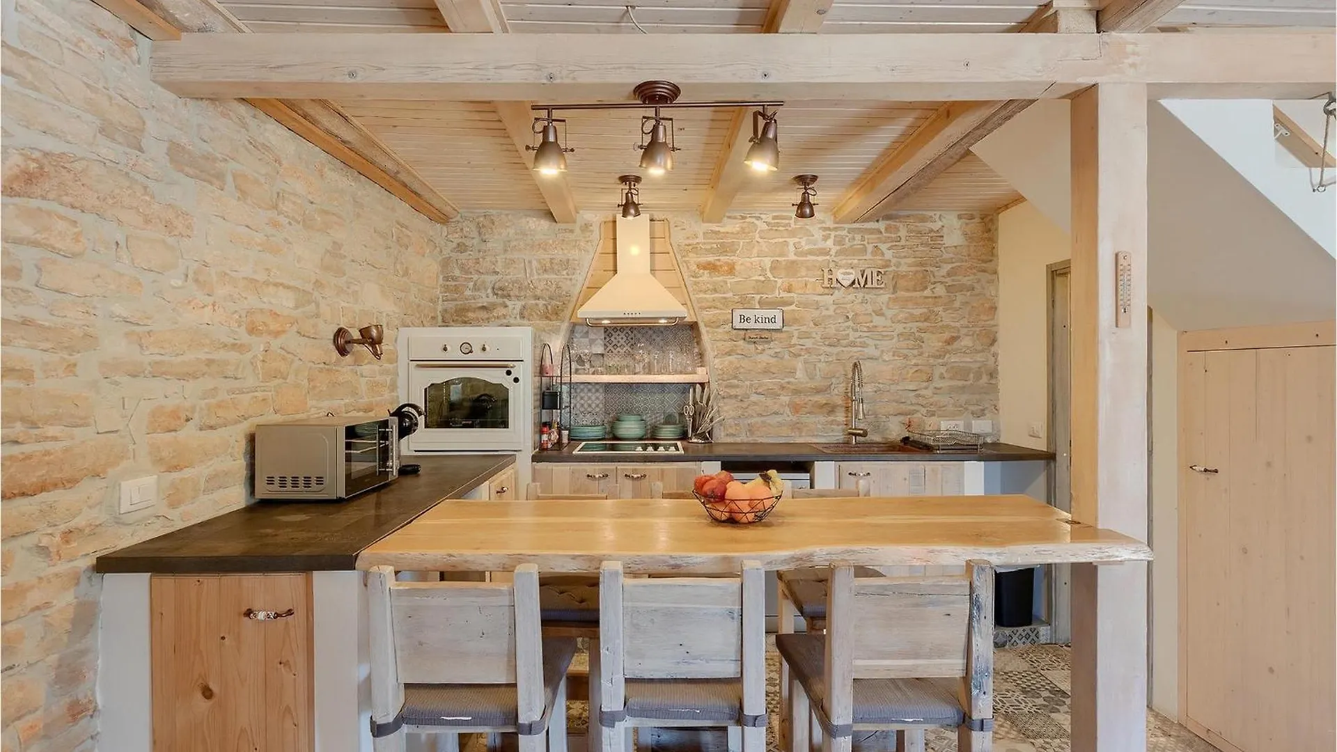 Holiday home Cozy Home In Pula With 2 Bedrooms