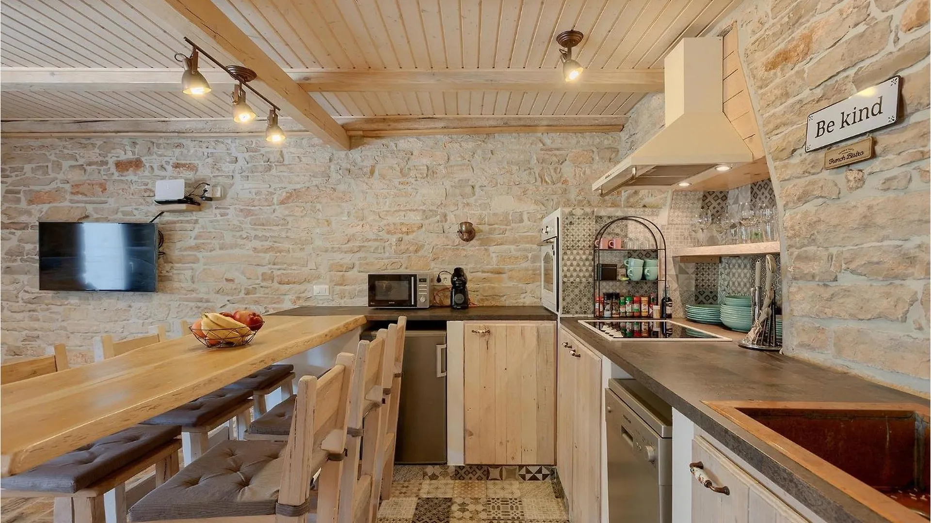 Cozy Home In Pula With 2 Bedrooms Holiday home