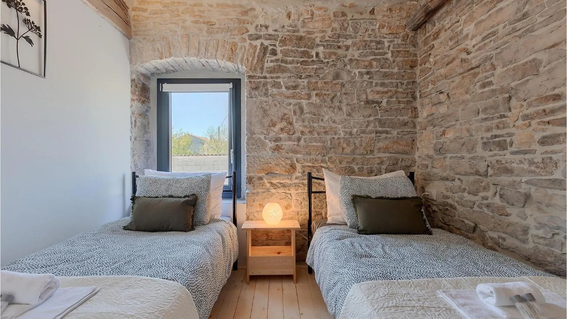 Cozy Home In Pula With 2 Bedrooms