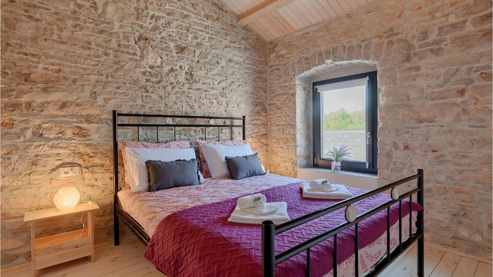 Dom wakacyjny Cozy Home In Pula With 2 Bedrooms